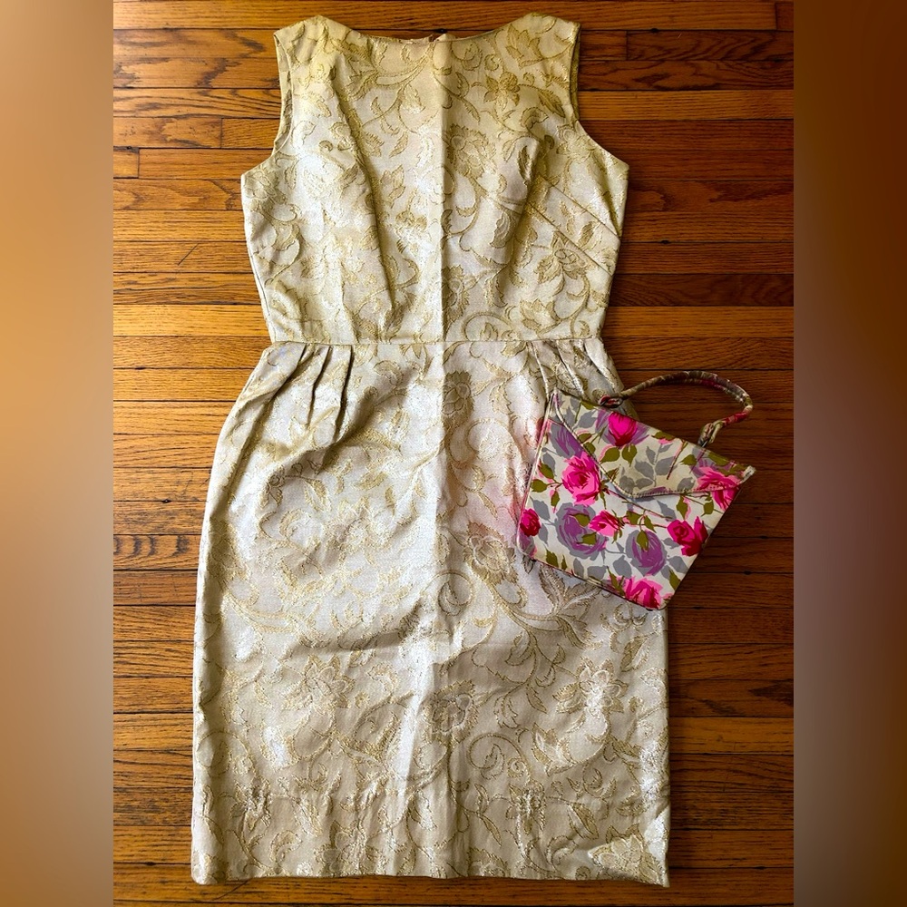 VINTAGE 1950s 1960s gold brocade rockabilly wiggle dress M